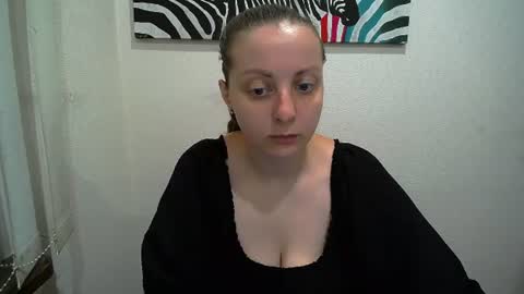Snapshot of _annabelle_lee chatting on July 2026 06:47:02 AM Anna online show from July 2026 06:47:02 AM