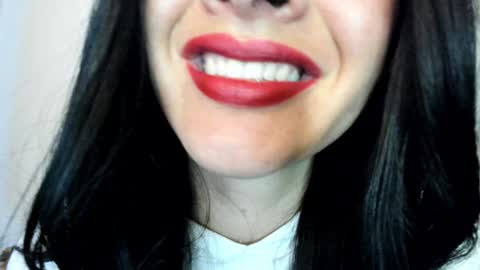 Snapshot of _antomouth_paradise chatting on December 2024 10:46:02 AM antonia online show from December 2024 10:46:02 AM