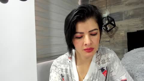 Snapshot of _antomouth_paradise chatting on December 2024 02:49:01 PM antonia online show from December 2024 02:49:01 PM