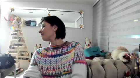 Snapshot of _antomouth_paradise chatting on December 2024 03:25:02 AM antonia online show from December 2024 03:25:02 AM