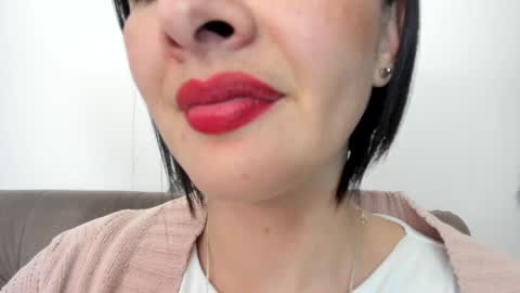 Snapshot of _antomouth_paradise chatting on January 2025 10:57:02 PM antonia online show from January 2025 10:57:02 PM