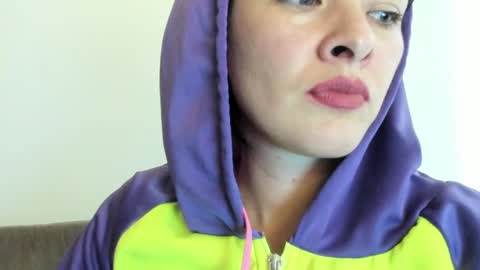 Snapshot of _antomouth_paradise chatting on February 2025 09:49:01 PM antonia online show from February 2025 09:49:01 PM