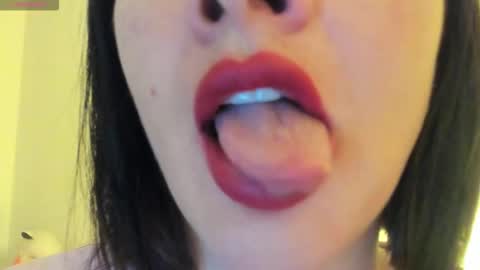 Snapshot of _antomouth_paradise chatting on September 2025 10:28:02 AM antonia online show from September 2025 10:28:02 AM