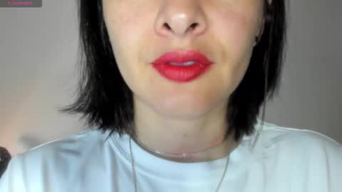 Snapshot of _antomouth_paradise chatting on December 2025 12:47:02 PM antonia online show from December 2025 12:47:02 PM