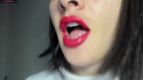 Snapshot of _antomouth_paradise chatting on January 2026 10:31:02 AM antonia online show from January 2026 10:31:02 AM