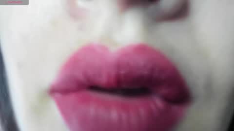 Snapshot of _antomouth_paradise chatting on February 2026 03:11:01 PM antonia online show from February 2026 03:11:01 PM