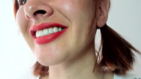 Snapshot of _antomouth_paradise chatting on March 2026 03:51:01 PM antonia online show from March 2026 03:51:01 PM