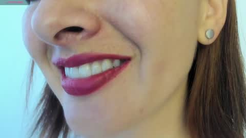 antonia online show from April 2026 03:37:01 PM