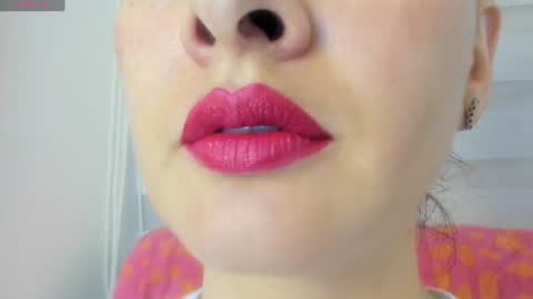 Snapshot of _antomouth_paradise chatting on June 2026 04:48:01 PM antonia online show from June 2026 04:48:01 PM