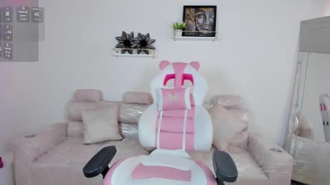    online show from April 2026 12:32:01 PM