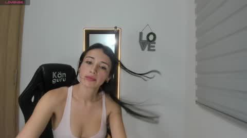 Snapshot of _arianna_hot22 chatting on December 2024 12:06:02 AM Arianna online show from December 2024 12:06:02 AM