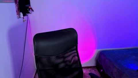 Aria online show from December 2025 02:49:01 AM