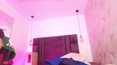 Arlet online show from February 2025 11:53:01 AM