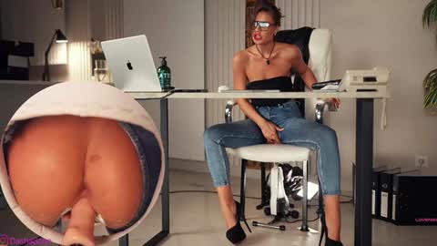 _artporno_ online show from March 2026 07:15:01 AM