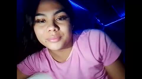 _asianslutyymikha_ online show from November 2025 09:14:01 PM