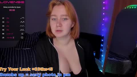 Snapshot of _aurareflection chatting on March 2025 06:50:01 PM hello im Lira online show from March 2025 06:50:01 PM