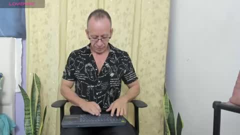 Snapshot of _axelking1_ chatting on June 2026 11:34:02 AM Axel online show from June 2026 11:34:02 AM