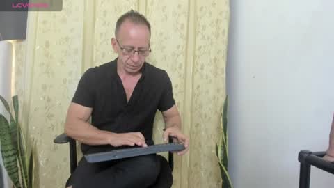 Snapshot of _axelking1_ chatting on July 2026 11:38:02 AM Axel online show from July 2026 11:38:02 AM