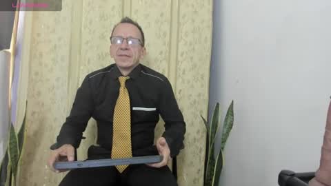 Snapshot of _axelking1_ chatting on July 2026 11:46:01 AM Axel online show from July 2026 11:46:01 AM