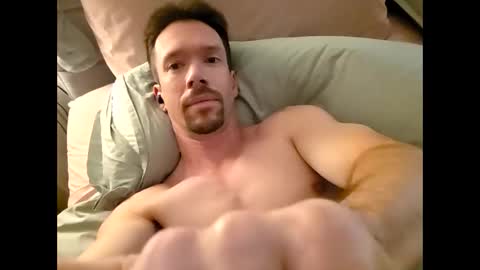 Snapshot of _b_h_c_ chatting on June 2026 09:00:02 AM _b_h_c_ online show from June 2026 09:00:02 AM