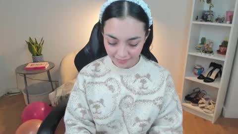 Bella Evans online show from March 2026 07:02:02 AM