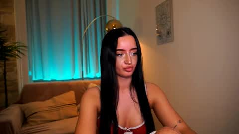 Pearl online show from April 2026 09:39:33 PM