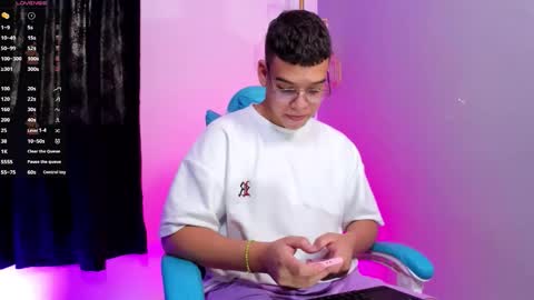 Snapshot of _blake_boy chatting on October 2025 12:50:02 PM _blake_boy online show from October 2025 12:50:02 PM