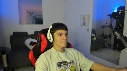 B L A K E online show from January 2025 08:43:02 AM