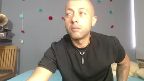 Snapshot of _bonnie__and_clyde chatting on May 2026 10:30:01 PM _bonnie__and_clyde online show from May 2026 10:30:01 PM