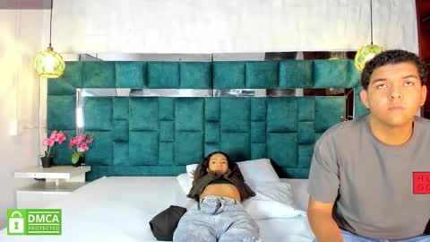 Snapshot of _bonnyandclyde chatting on February 2026 12:02:01 PM _bonnyandclyde online show from February 2026 12:02:01 PM