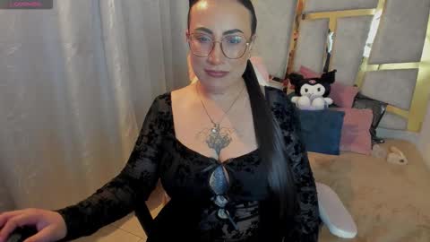 Angie  Independent model online show from March 2026 08:19:01 AM