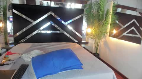 Candy online show from September 2025 02:05:02 PM