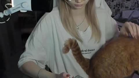 Merlizz online show from October 2025 02:24:01 AM