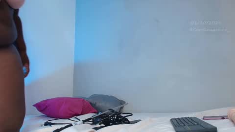 Snapshot of _carolinagomez chatting on October 2025 06:36:01 PM Caro. online show from October 2025 06:36:01 PM