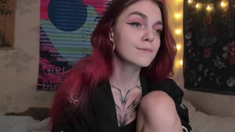 Caroline online show from February 2025 02:02:01 PM