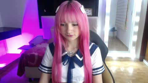 Snapshot of _charlotte_collins_ chatting on April 2026 02:59:01 PM _charlotte_collins_ online show from April 2026 02:59:01 PM