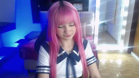 Snapshot of _charlotte_collins_ chatting on April 2026 03:18:02 PM _charlotte_collins_ online show from April 2026 03:18:02 PM