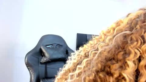 _charlottedavis online show from February 2026 12:38:01 AM