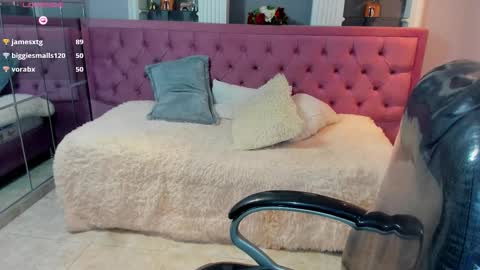 _chelsea_24 online show from February 2026 12:20:02 AM