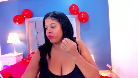 _ciara_benet_ online show from February 2025 03:15:02 PM