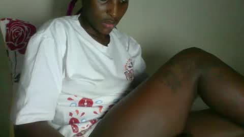 clara online show from November 2025 09:58:01 PM