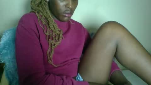 clara online show from December 2025 08:16:02 PM