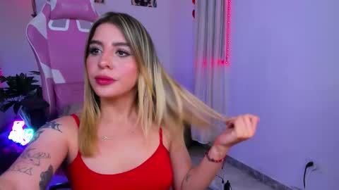  Chloe  online show from March 2026 05:01:02 AM