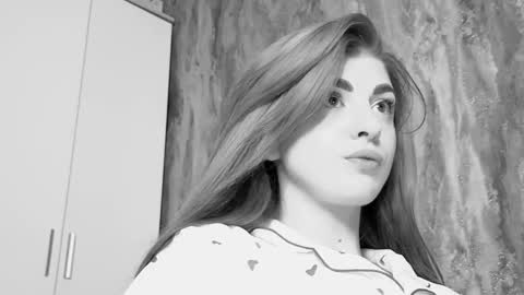 D online show from February 2025 04:00:02 PM