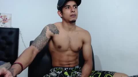 Snapshot of _crissgex_ chatting on March 2026 01:30:01 AM crissgex online show from March 2026 01:30:01 AM