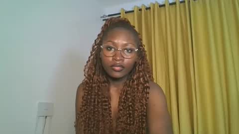 Snapshot of _cutestephanie chatting on November 2025 12:24:02 AM STEPH online show from November 2025 12:24:02 AM
