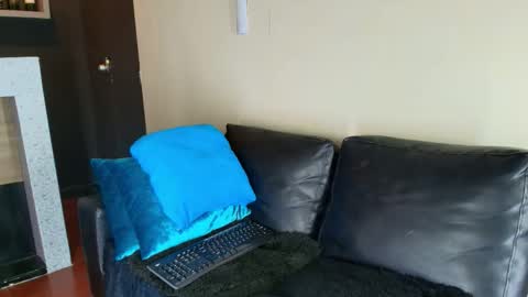 Dante online show from October 2025 07:25:02 PM