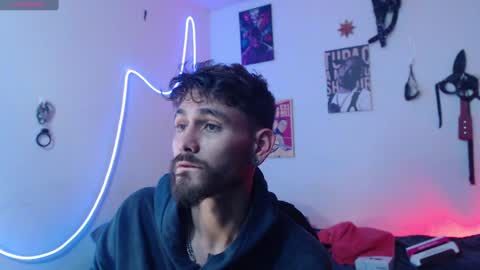 delacruz online show from December 2024 04:15:02 AM