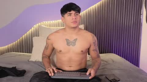 _demon1 online show from May 2026 04:50:01 AM