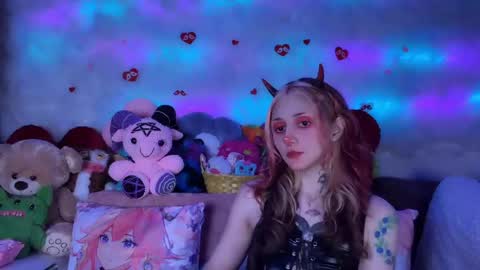 Kate online show from April 2026 07:58:02 PM